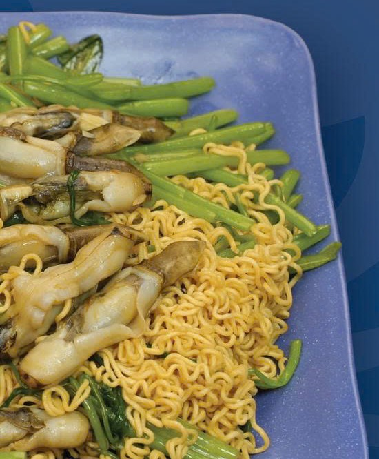 Mì xào hải sản thật tại Nhà hàng Đăng Quân